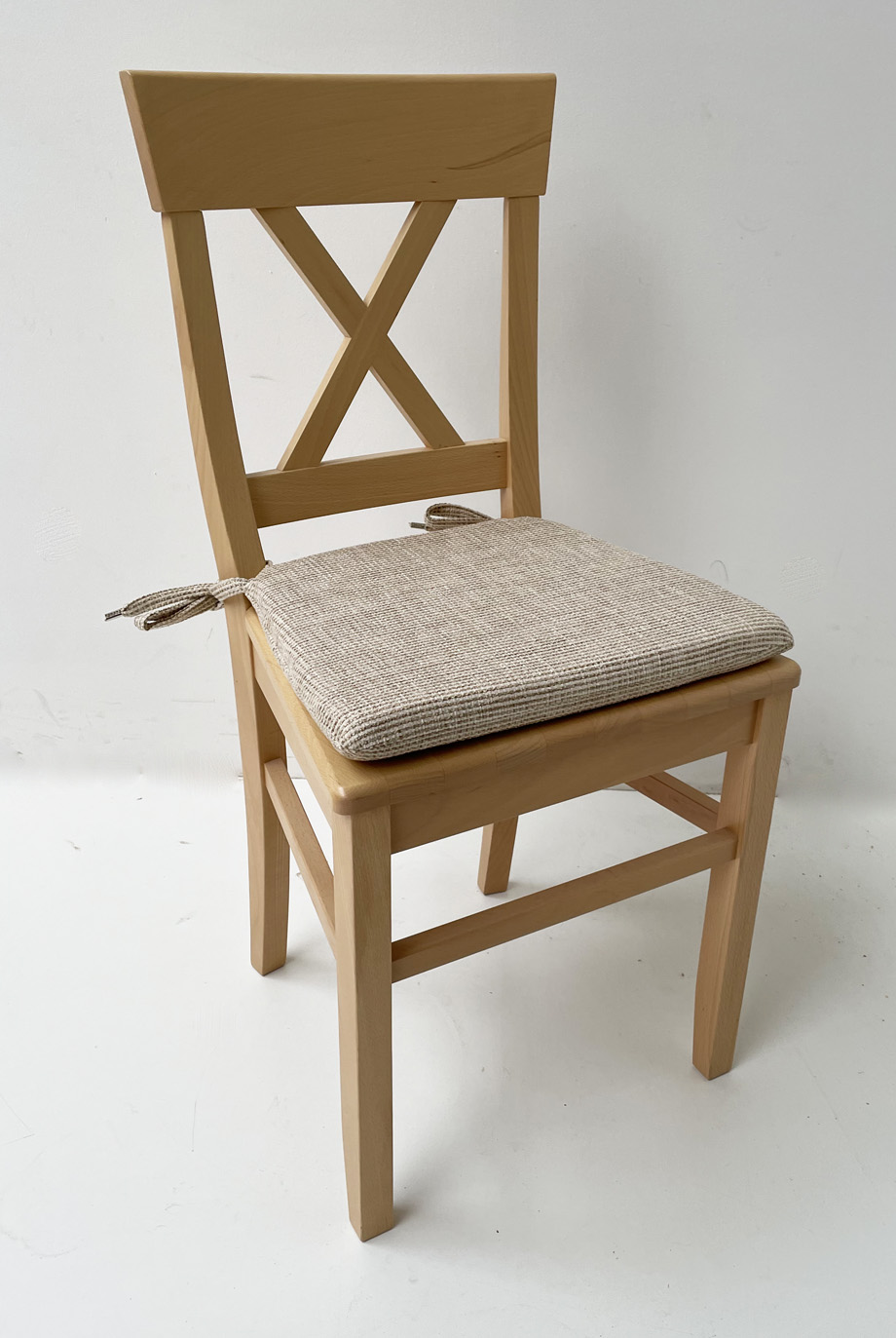Stuhl Linz, Buche natur lackiert, mit Polster genäht zum Anbinden, Natura beige 802