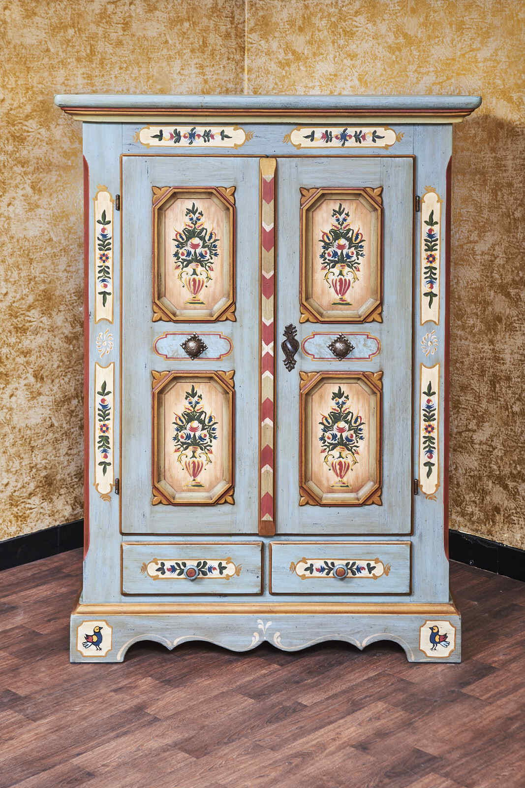 Voglauer Anno 1700 Bauernschrank 2-türig