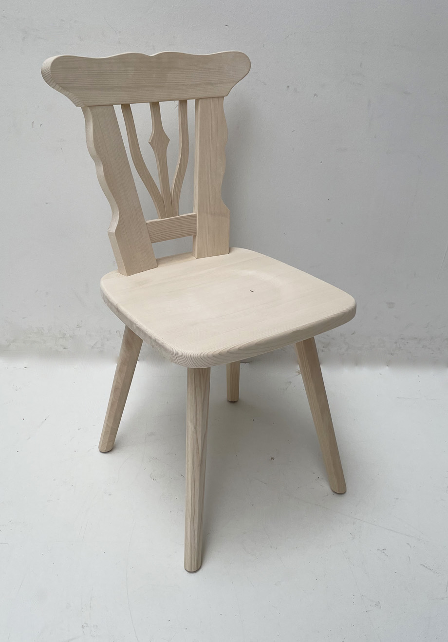 Sprossenstuhl Bauernstuhl 1015 mit gebogener Rückenlehne, Fichte massiv, roh