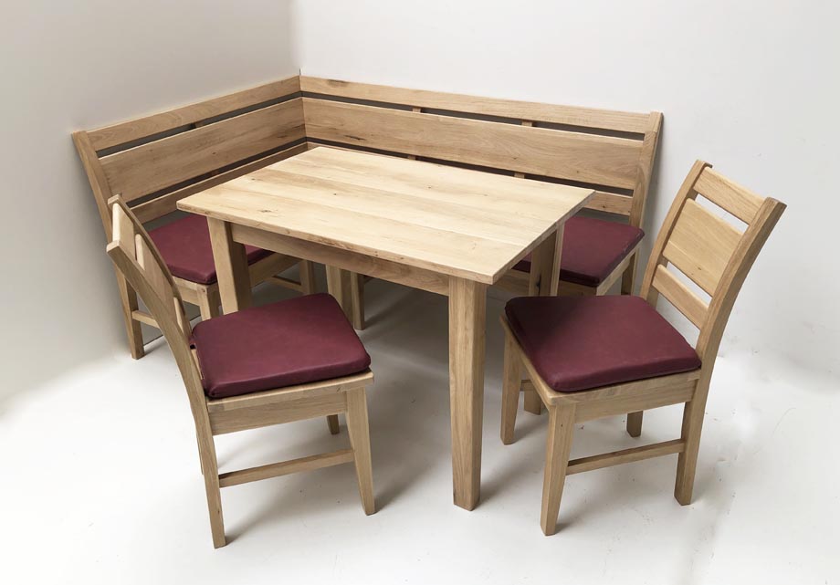 Eckbankgruppe Iseo Wildeiche, Bank 115/160 cm, Tisch 75/105 cm, 2 Stühle, Polster DUST 100 bordeaux