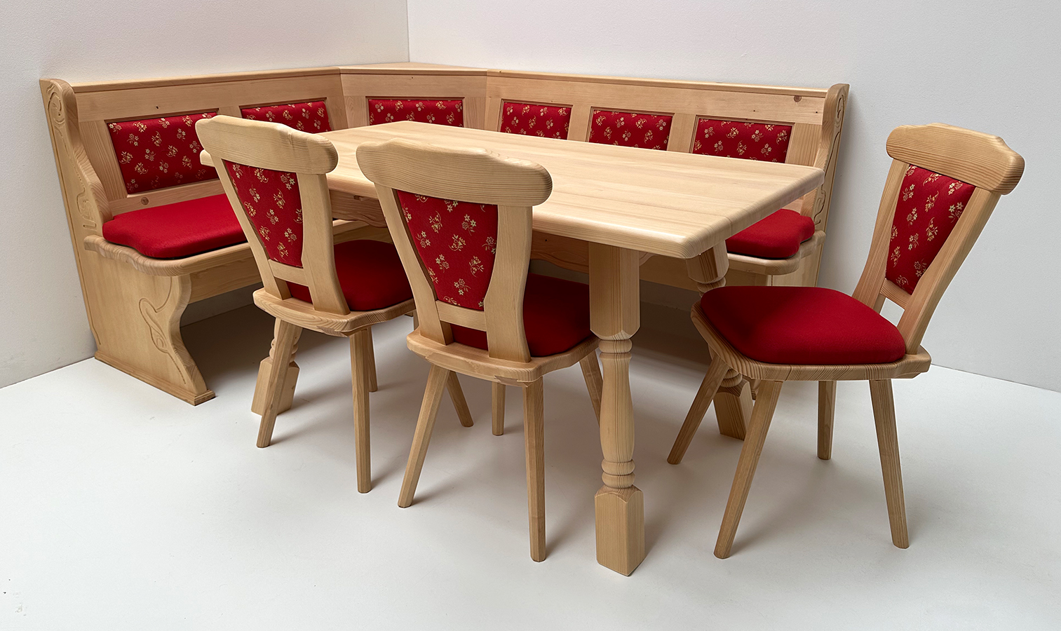 Eckbankgruppe LINDAU 165/195 cm, Tisch 4510 140/80 cm, AP40,Stühle WL-2011, Mülheim Streublume rot