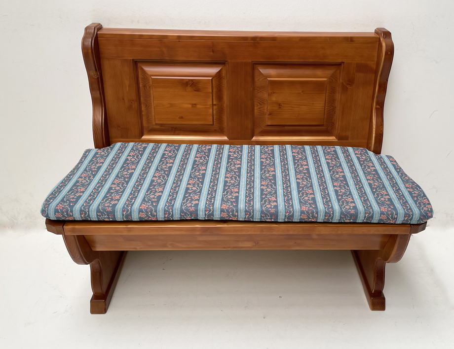Eckbank Kufstein, Einzelbank 110 cm, Truhe, 1360056011 Kupferbraun lackiert, Polster Waidhaus blau