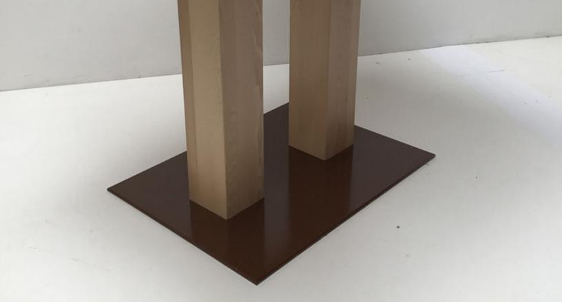Fußscheibe Metall 8 mm, 55/100 cm, Detail, für Mittelsäulenfußtisch 2 Säulen