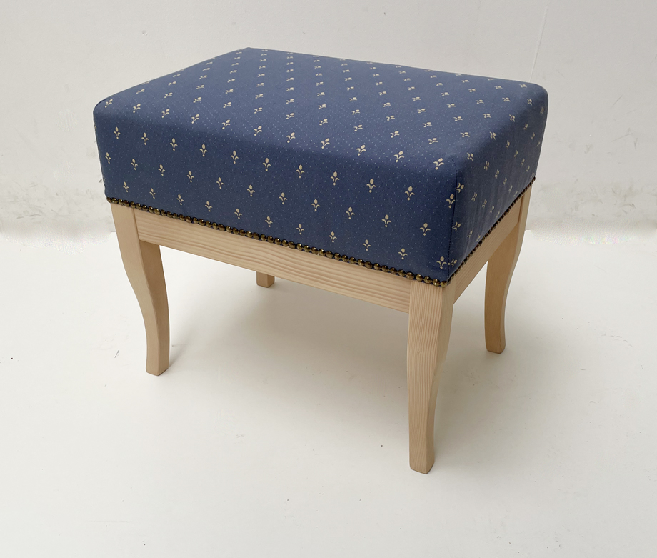 Hocker Inzell, Kundl blau, 38 Lagerstoffe preisgleich