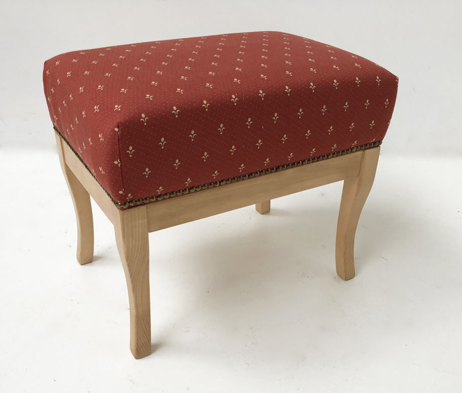 Hocker Inzell, Kundl rot, 38 Lagerstoffe preisgleich