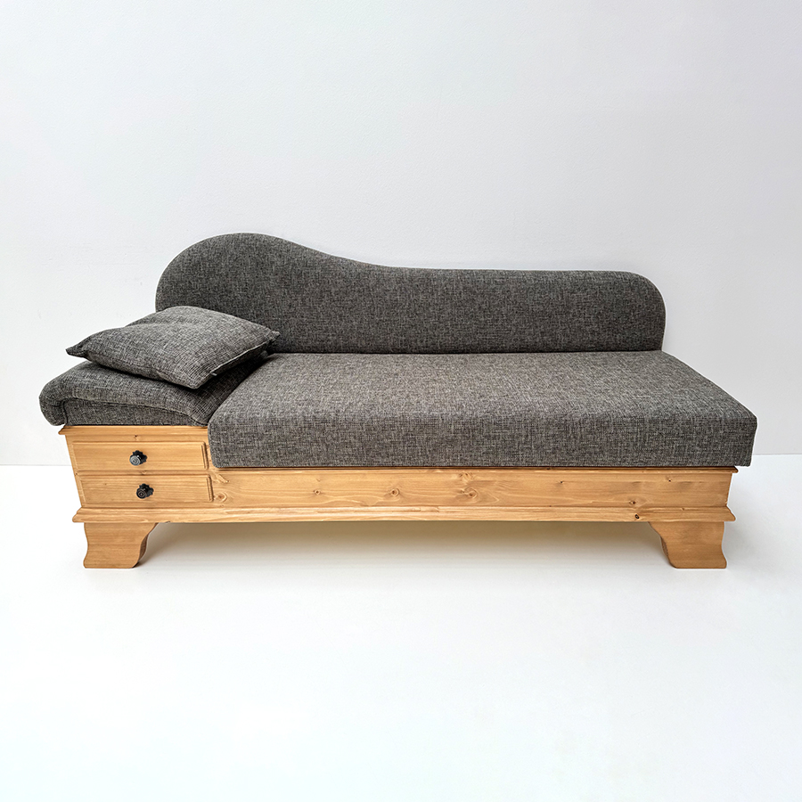 Sofa Liege Chiemgau, Kopfteil links, Sitzhöhe 50 cm, Antik hell (Kleur 1), Natura 354
