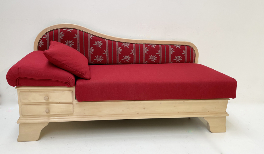 Sofa Liege Garmisch, Sonderlänge 180 cm, Sitzhöhe 50 cm, Stoff PERLE Ergriffenheit 50, Gespür 50
