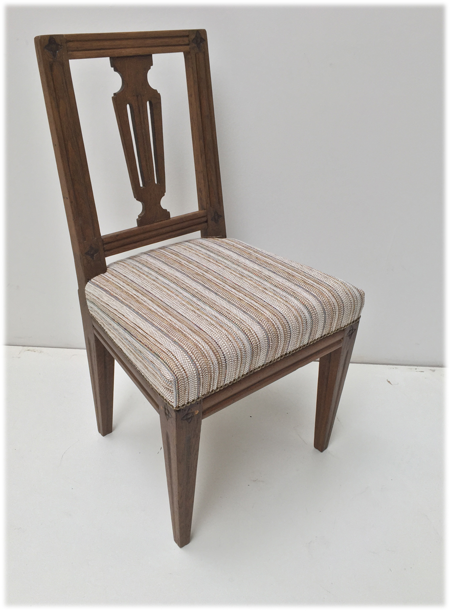 Polsterbeispiel z. B. Original alter Holzstuhl, Kundenseits gestellt 