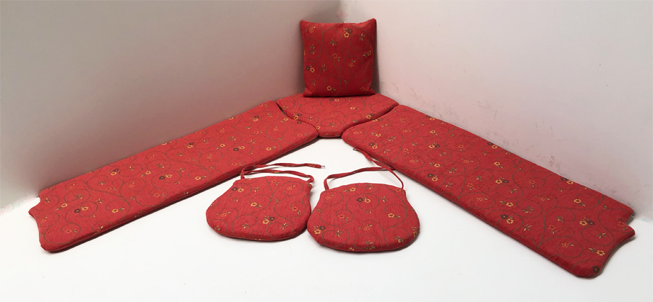 Kissensatz genäht Eckbankgruppe Landau, Pöchlarn Ranke rot