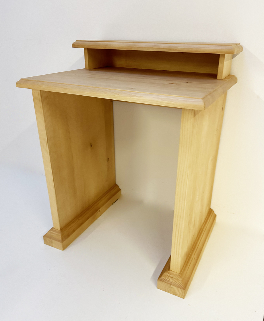Schreibtisch Füssen Tölz 70 cm, mit Monitorbrücke