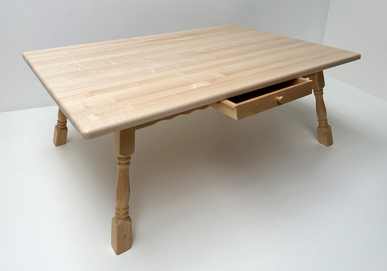 Tisch 4510-Amberg, Ahornplatte 140/200 cm, ohne Fußrahmen, das Sondermaß-Tischprogramm