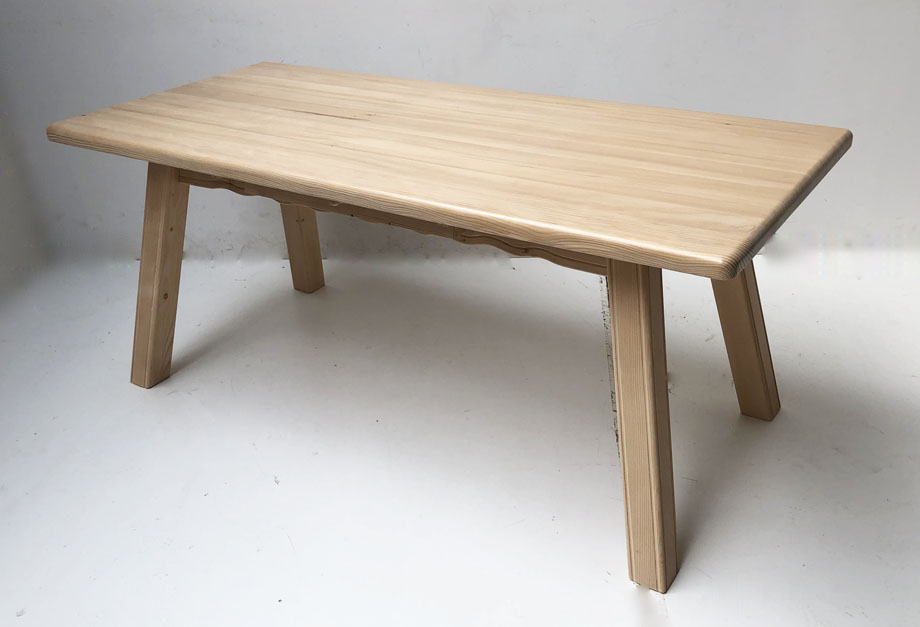 Vierfußtisch 4510 Amberg-Rosenheim,Fichteplatte 180/80 cm mit Schubladen, gerader Fuß