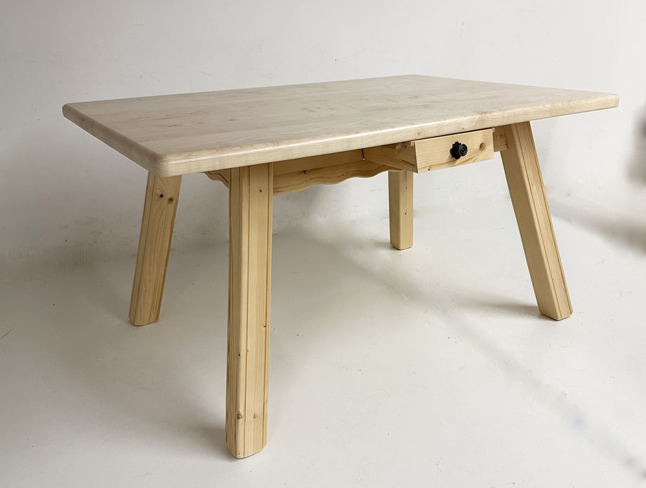 Vierfußtisch 4510 Amberg-Rosenheim, mit Schubladen, gerader Fuß, Ahornplatte 150/100 cm