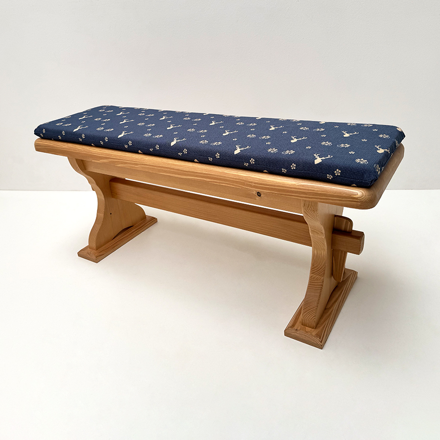 Vorbank Lindau 110 cm mit Truhe,  Füße verbreitert, Kissen genäht TS-3003 Hirsch blau