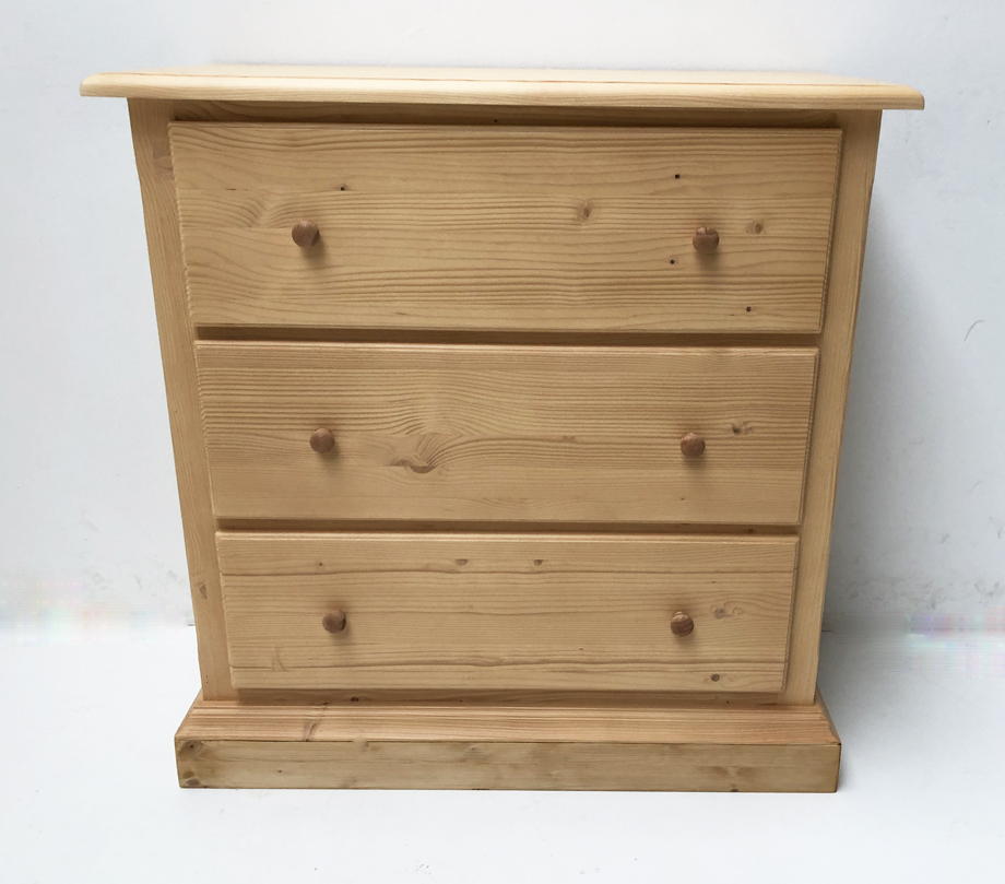 Wäschekommode  Trient Firenze , Tölz mit Sockel,  3 Schubladen, Hartwachs