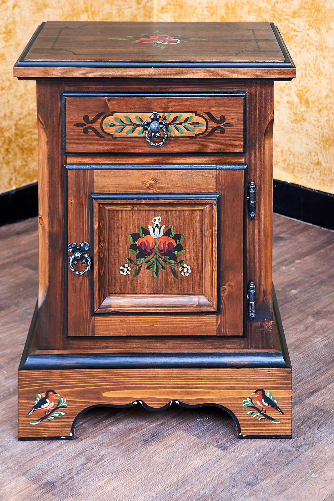 Voglauer Anno 1800 Landhaus Nachttisch Kommode 