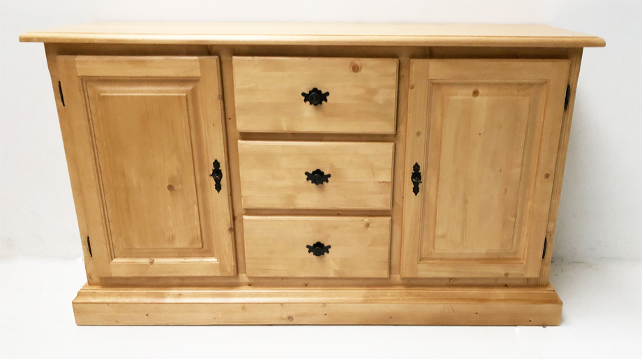 Breitkommode Wertach Tölz mit Sockel, 2 Türen, 3 Schubladen