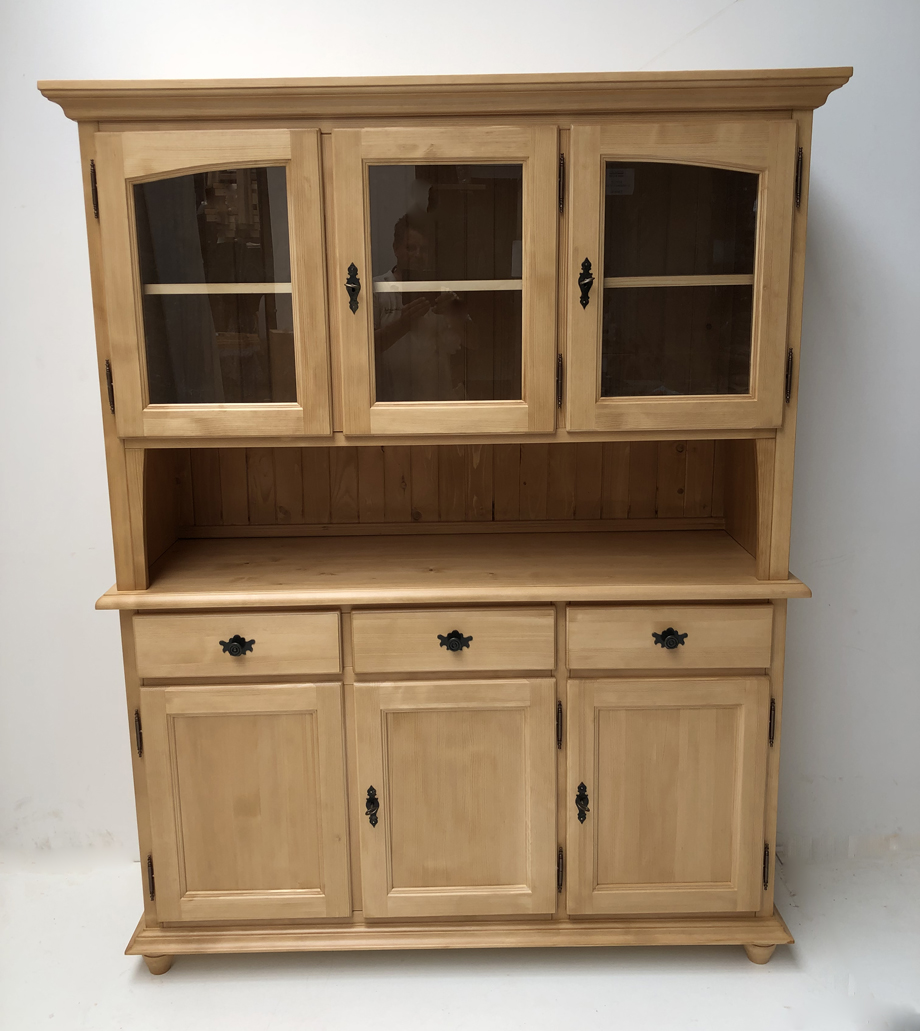 Buffet Füssen Provence,  3-trg. 3 Schubladen,  (Aufsatz und Anrichte), glatte Kassetten