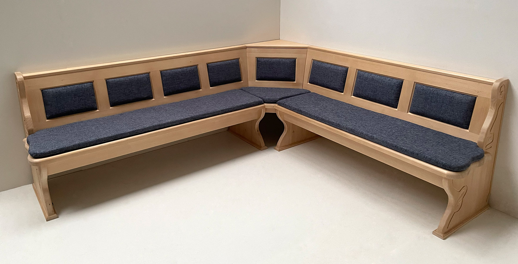 Eckbank Lindau 250/225 cm, Truhen, Ecke Aufklappbar, Kasettenpolster, Polster genäht, Natura 812