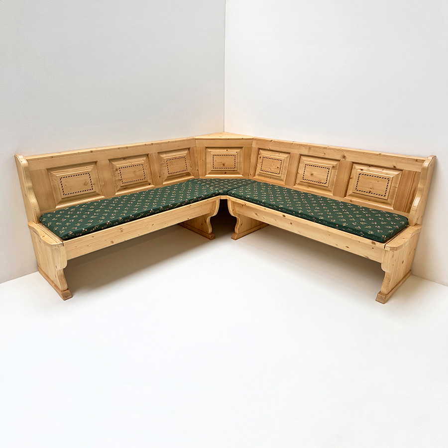 Eckbank Bozen 195/195 cm, Truhen, Kassetten Intarsien, Polster genäht, Mülheim Streublume grün
