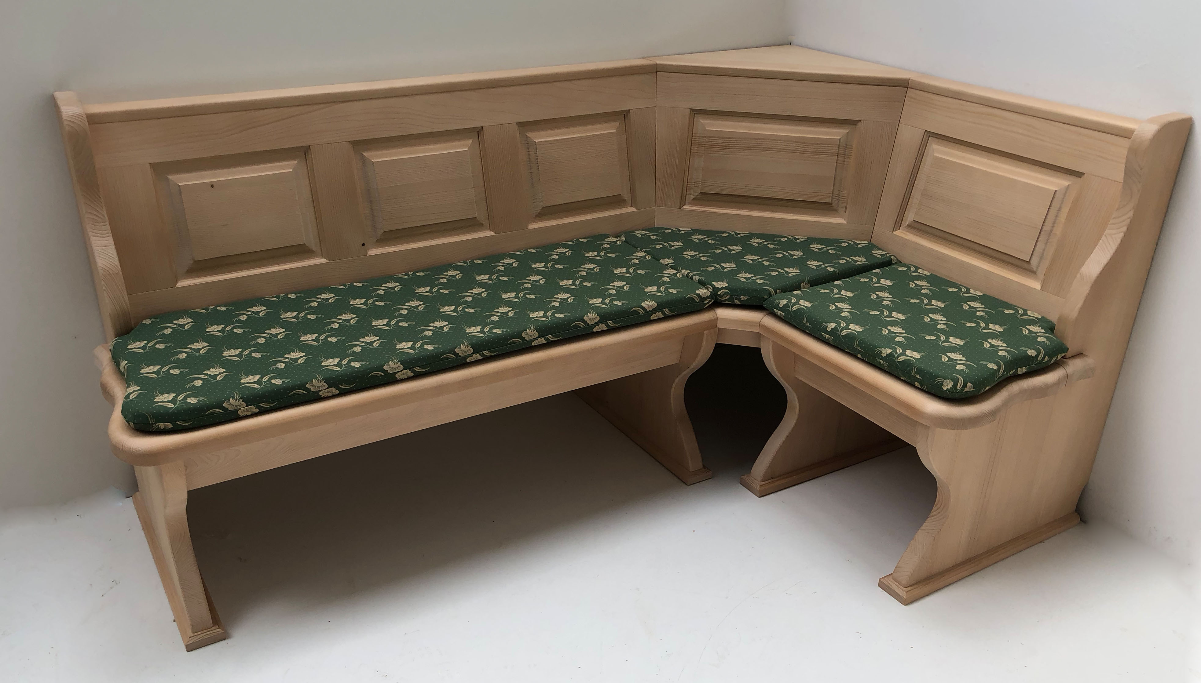 Eckbank Lindau 185/110 mit Truhen aufklappbar, Polster genäht, Kössen grün 