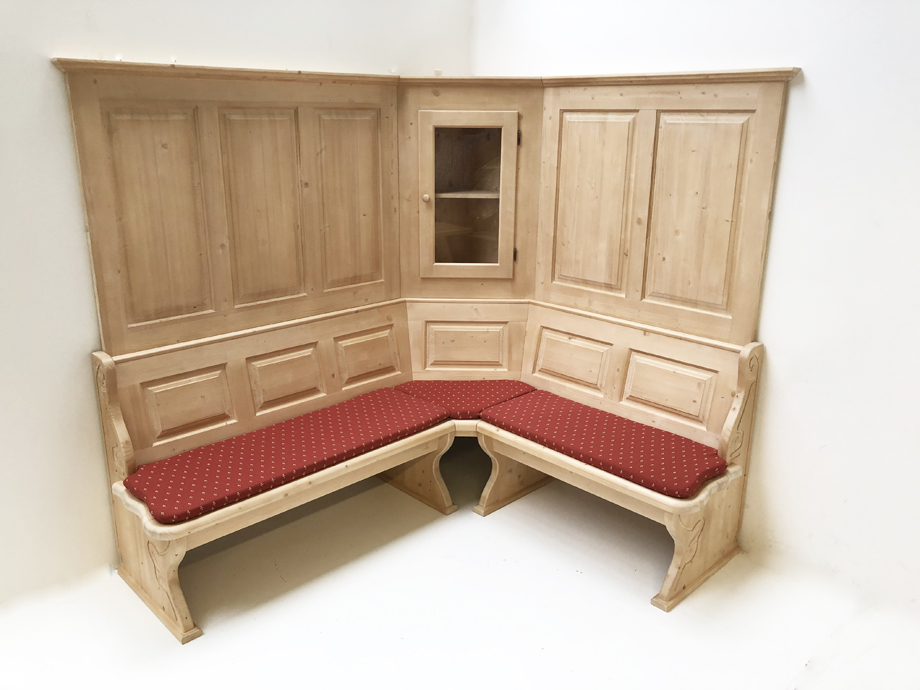 Eckbank LINDAU 195/165 Wandverkleidung mit Eckvitrine, Polster Kundl rot