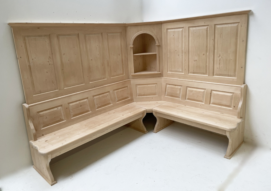 Eckbank LINDAU 240/195 cm, Truhen, Wandverkleidung mit Eckkapitel, Sondermaß, Polster genäht TS-2391