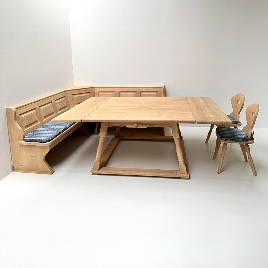 Eckbankgruppe LINDAU 205/205 Truhen, Tisch 4520-Amberg, 2 Ansteckplatten Stuhl Munich, Waidhaus blau