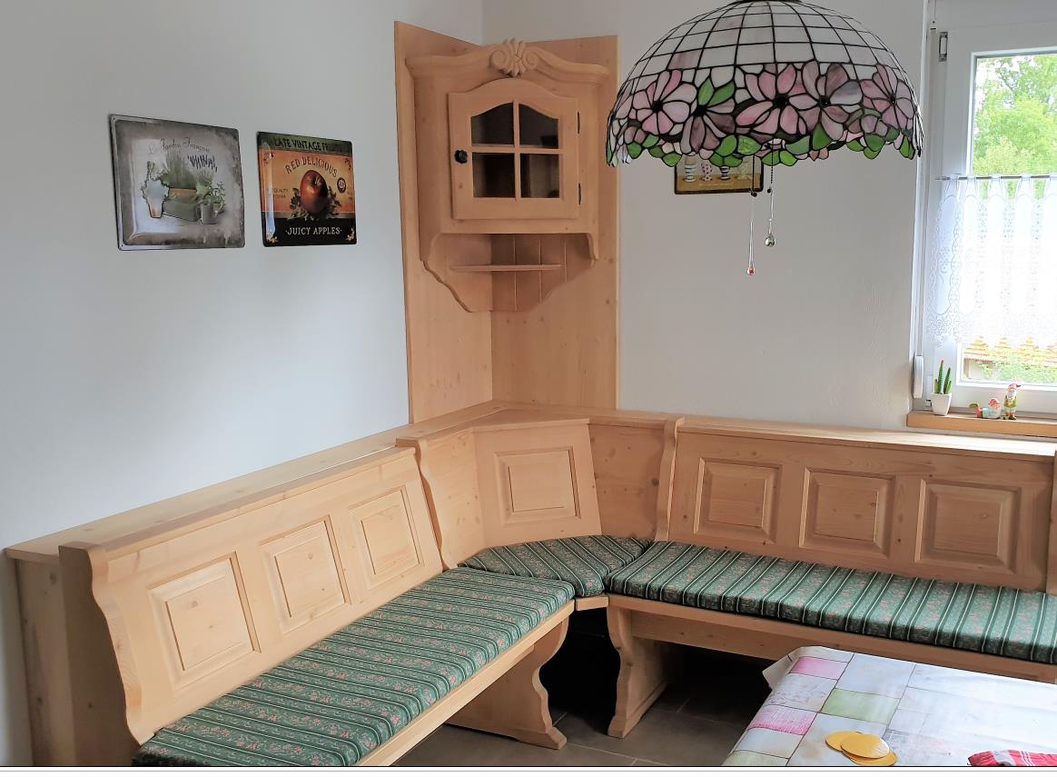 Eckhänger Amberg groß, Ablagenverbreiterung mit Wandverkleidung, Eck Hängeschrank Eckkästchen