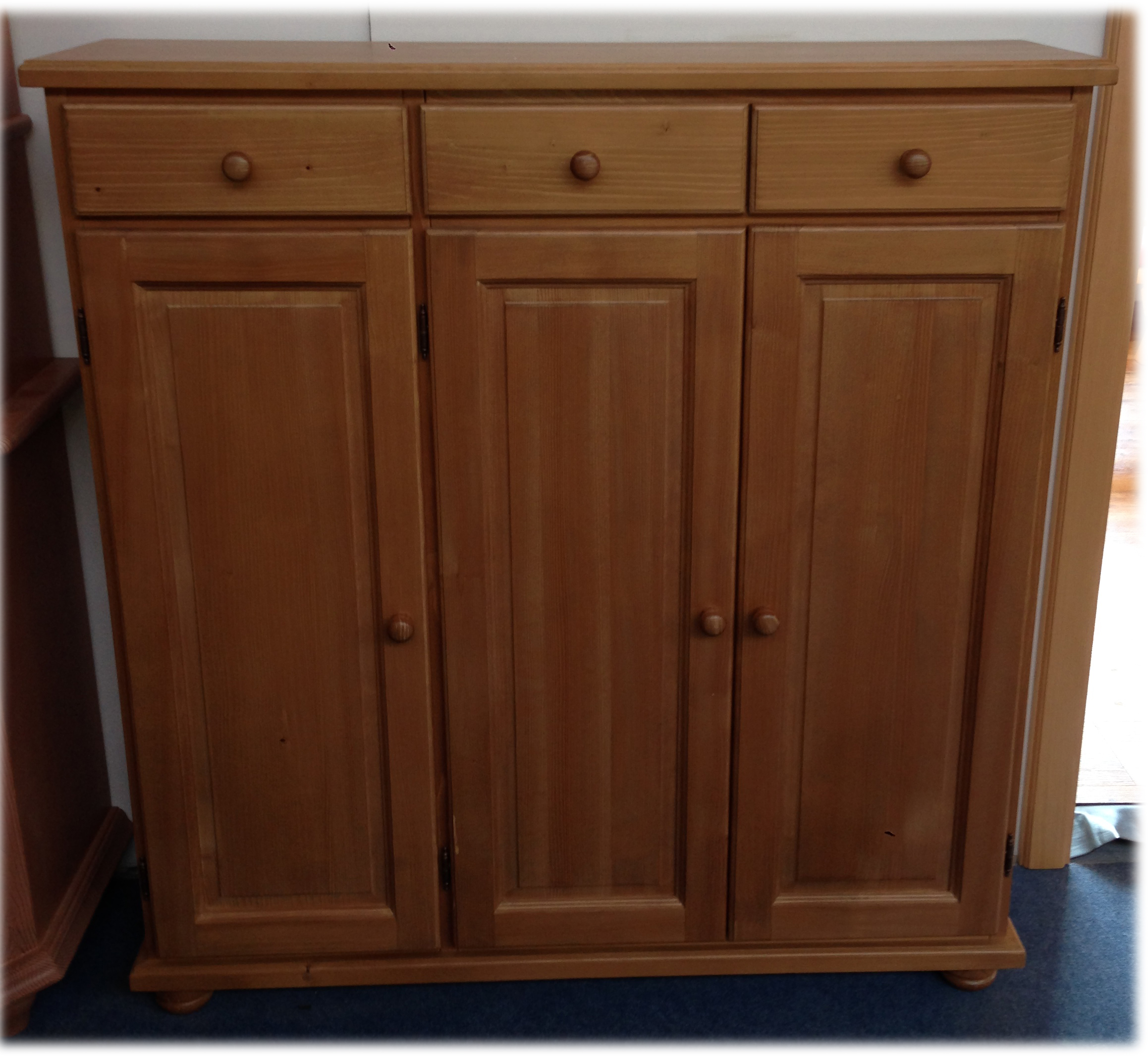 Eckkonsole, Konsole nach Maß über Ecke, 20/20 cm, Rosner gewachst