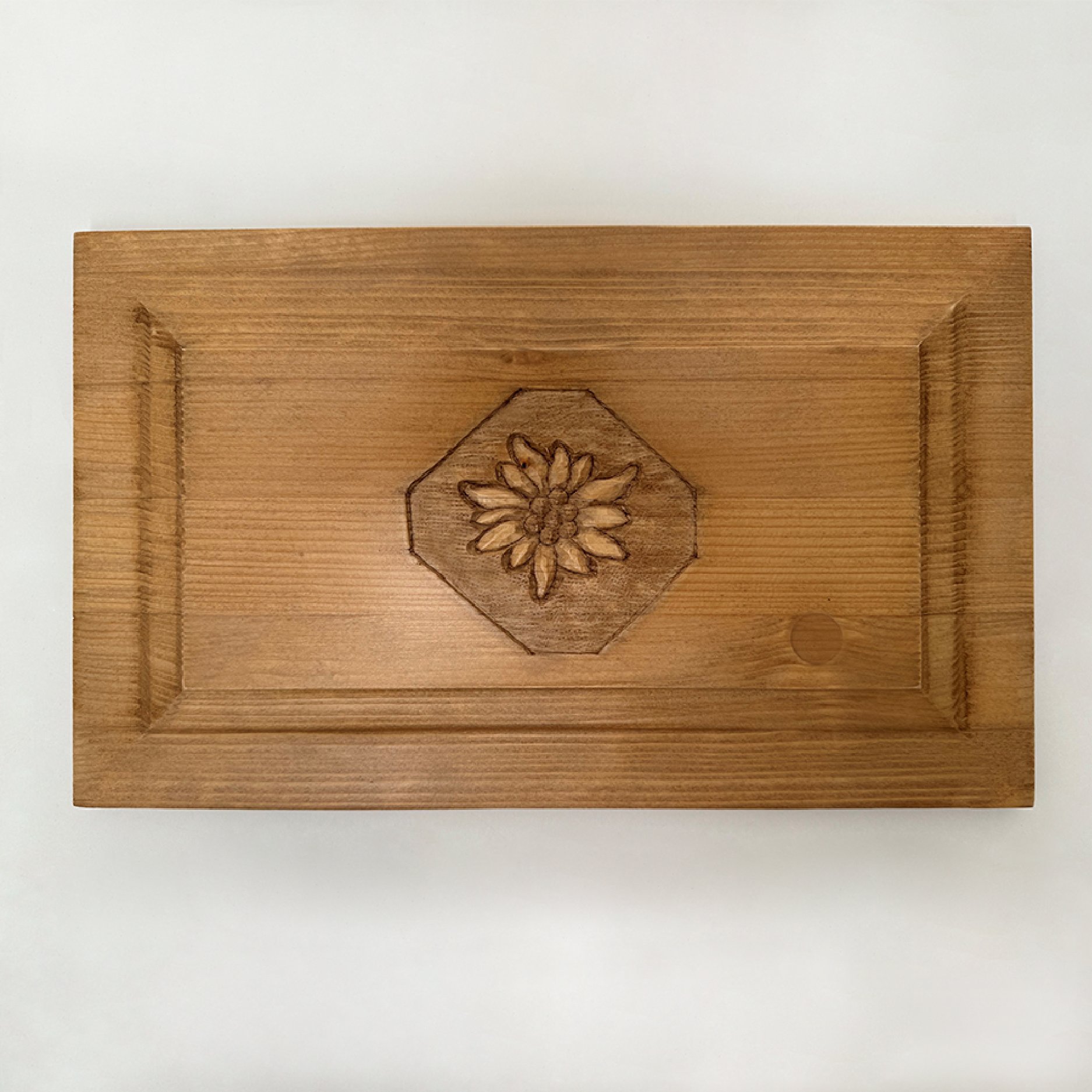 Füllung Kassette geschnitzt Edelweiss