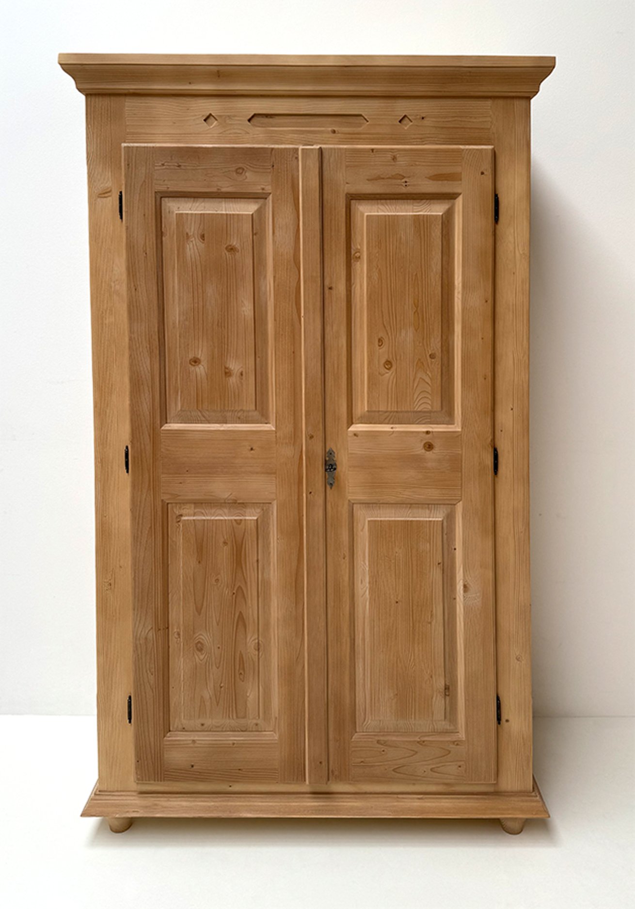 Kleiderschrank Burgund 2-trg., Fichte massiv, Rosner gewachst, Bausatz zerlegte Ausführung !