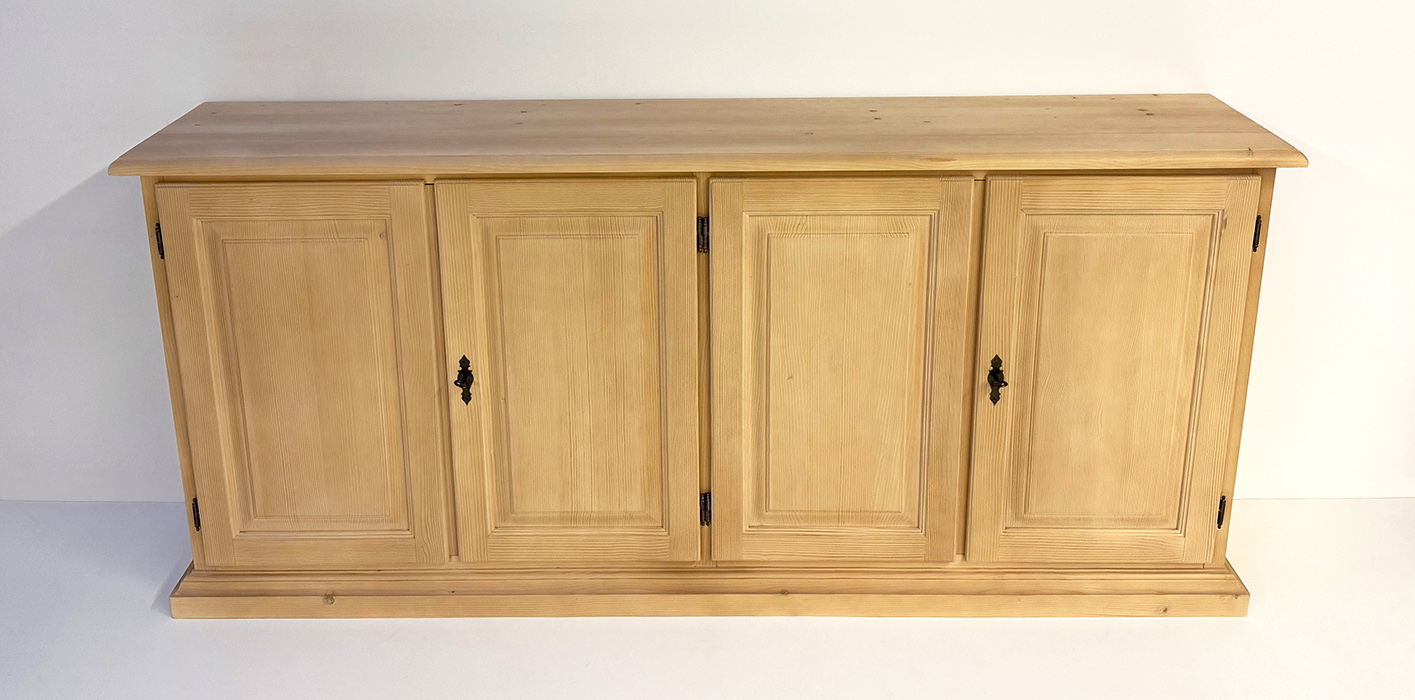 Anrichte Breitkommode Füssen Töz mit Sockel, Sondermaß 200 cm, 4-trg.