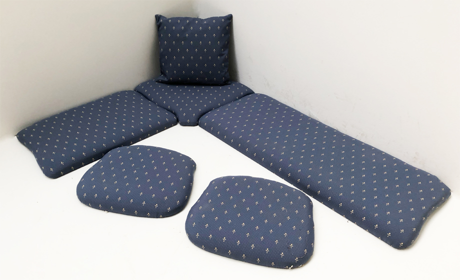 Kissensatz Polsterplatte Eckbankgruppe Amberg Piccolo 125/165, Kundl blau