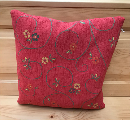 Federkissen, Kissen genäht  40/40 cm, Pöchlarn Ranke rot, 38 Lagerstoffe preisgleich !