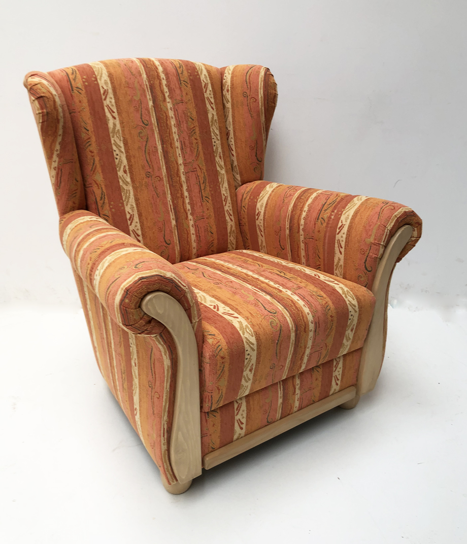 Ohrenbackensessel ANTON, Pocking terra