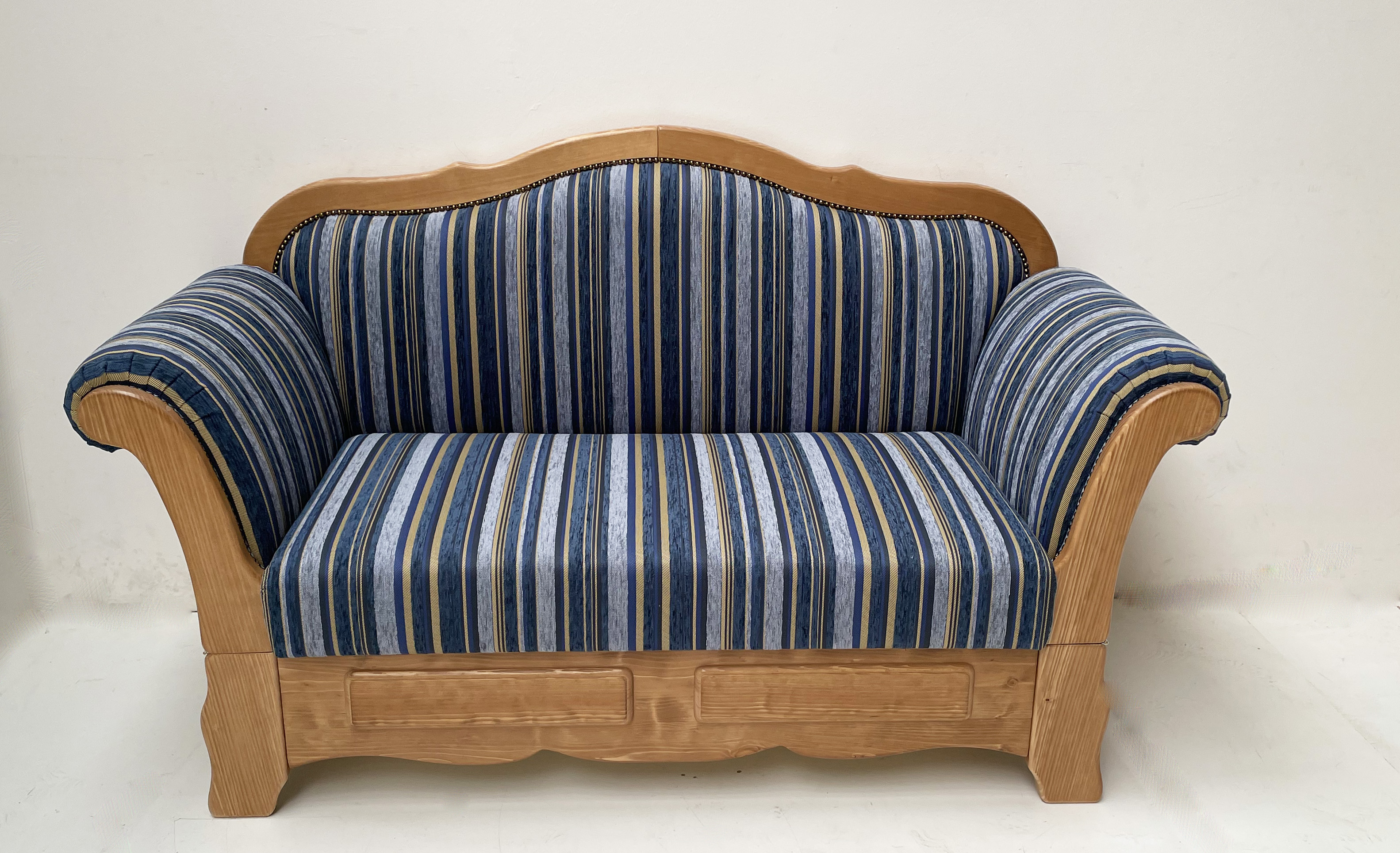Sofa Einzelsofa Kempten 160 Edmonton blau, 38 Lagerstoffe preisgleich, Antik lackiert