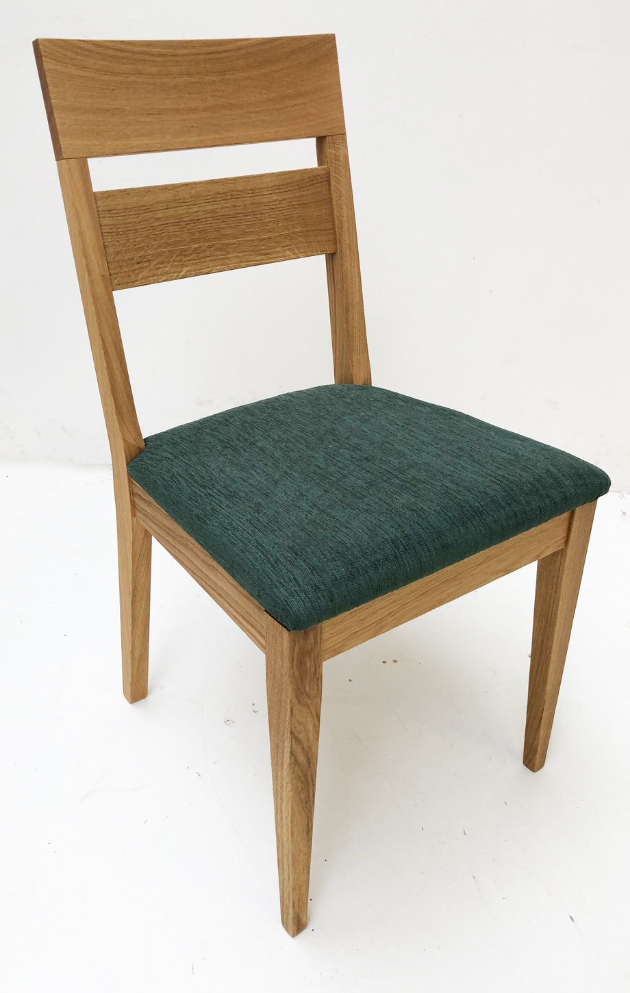 Stuhl Filippa-P, Massivholzstuhl Festpolsterung, Oviedo, Waidhofen grün, 38 Lagerstoffe preisgleich