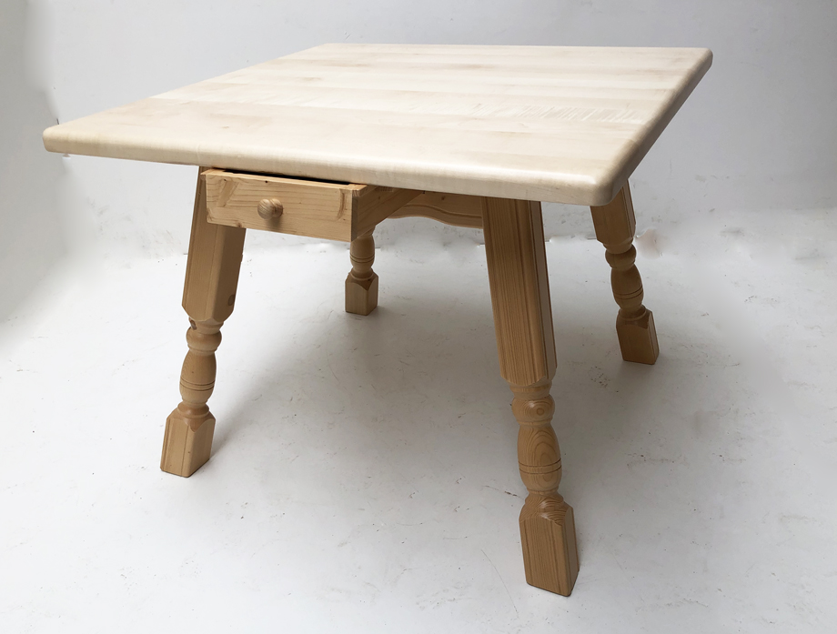 Vierfußtisch 4510 100/100 mit Schubladen, Ahornplatte