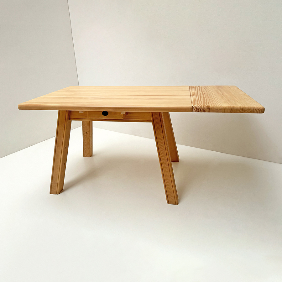 Vierfußtisch 4510 Amberg-Rosenheim, Schubladen, gerader Fuß, Fichteplatte 120/80 cm, 1 Ansteckplatte