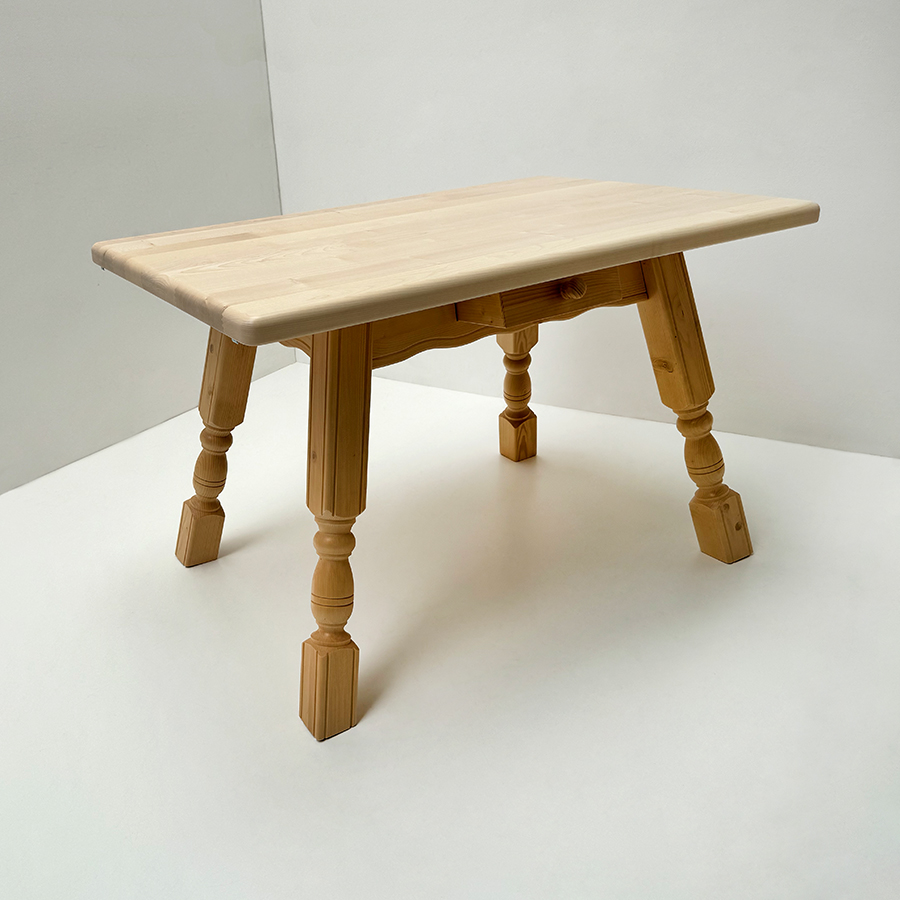 Vierfußtisch 4510 mit Schubladen, 120/80 cm, Ahornplatte