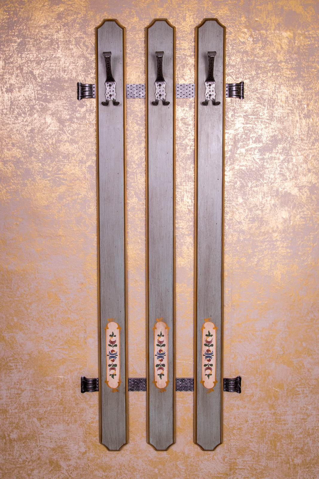 Voglauer Anno 1700 Altblau Wandgarderobe Garderobe Flur Landhaus