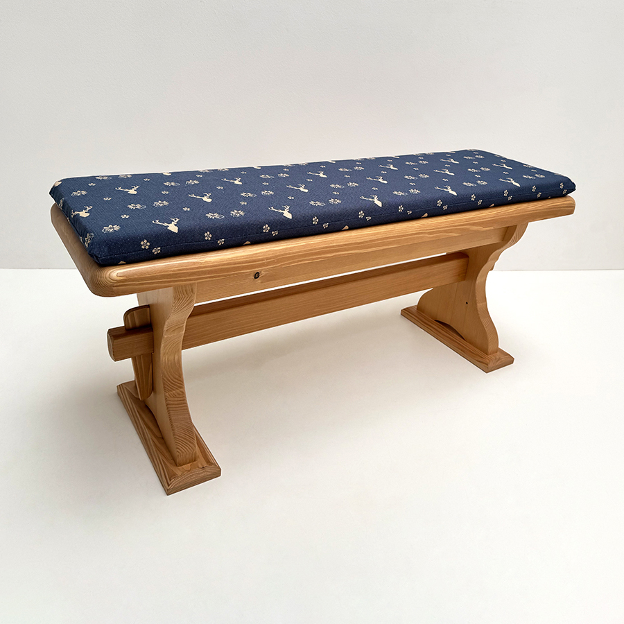 Vorbank Lindau 110 cm mit Truhe,  Füße verbreitert, Kissen genäht TS-3003 Hirsch blau